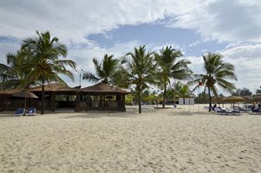 01 Mobor-Beach_and_Cavelossim-Beach,_Goa_DSC6319_b_H600